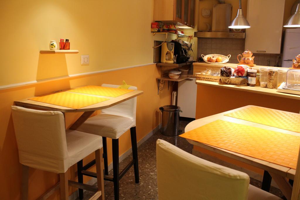 Eat&Sleep Bed and Breakfast Rom Exteriör bild