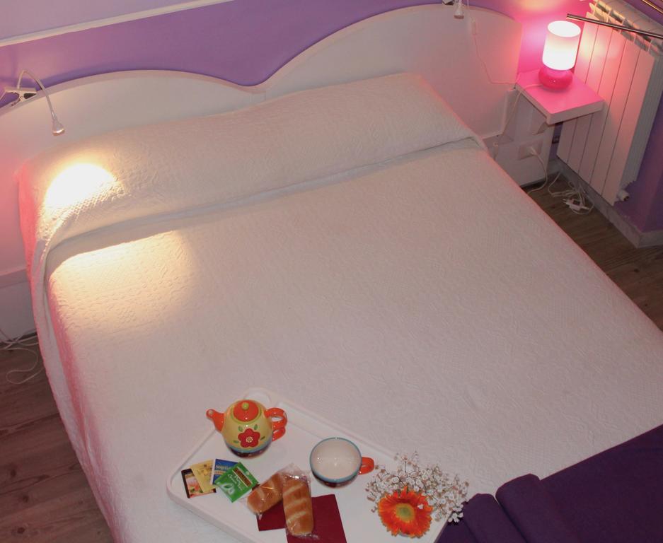 Eat&Sleep Bed and Breakfast Rom Exteriör bild